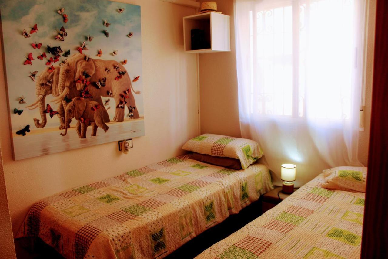 Casa Azul Los Montesinos อาลิกันเต ภายนอก รูปภาพ